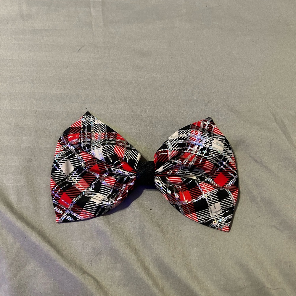 Two big bows!